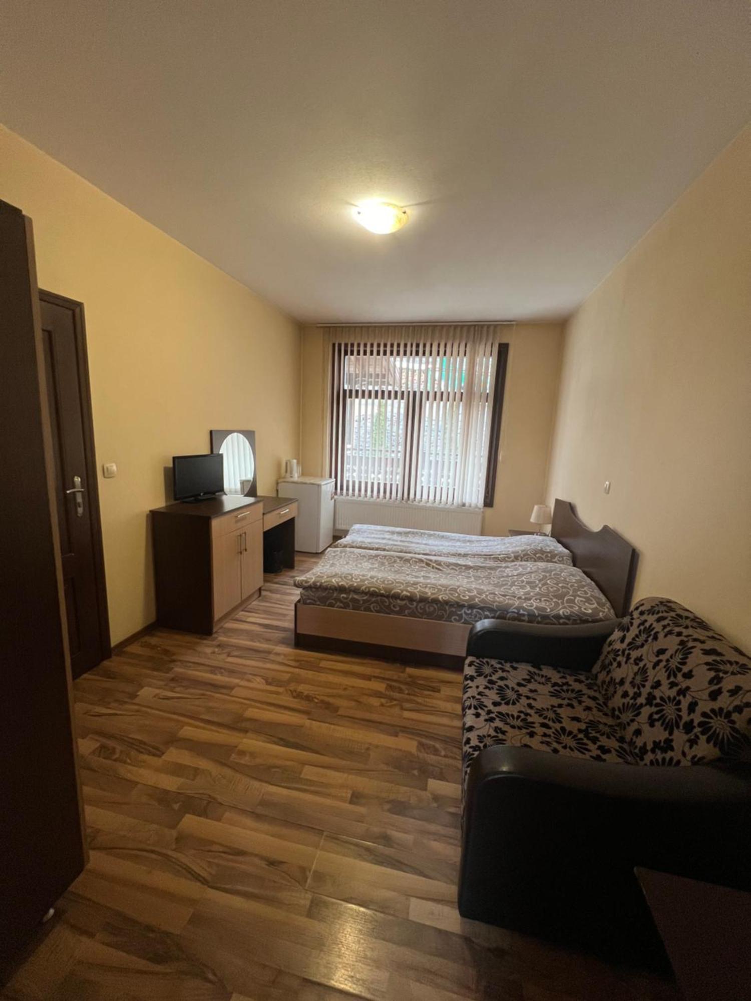 Panorama Guest House Smolyan Exterior photo